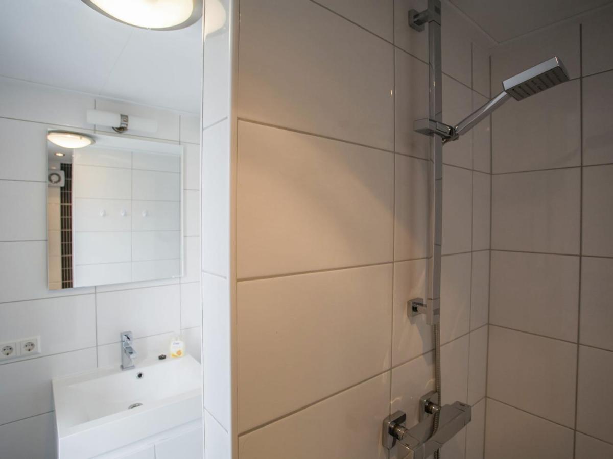 Holiday Home In Kattendijke With Terrace Extérieur photo