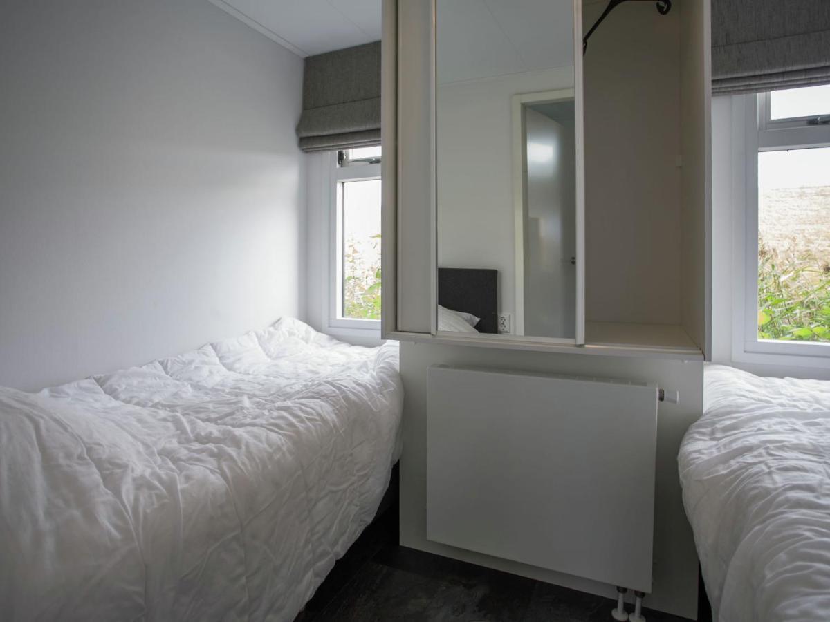 Holiday Home In Kattendijke With Terrace Extérieur photo